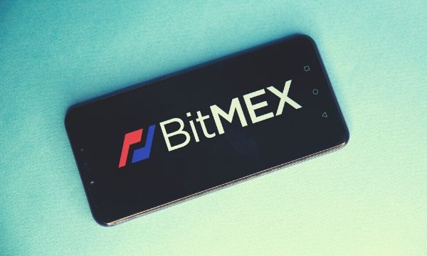 10 分钟天堂，血亏千万，BitMEX 比特币闪崩 8900 美元始末